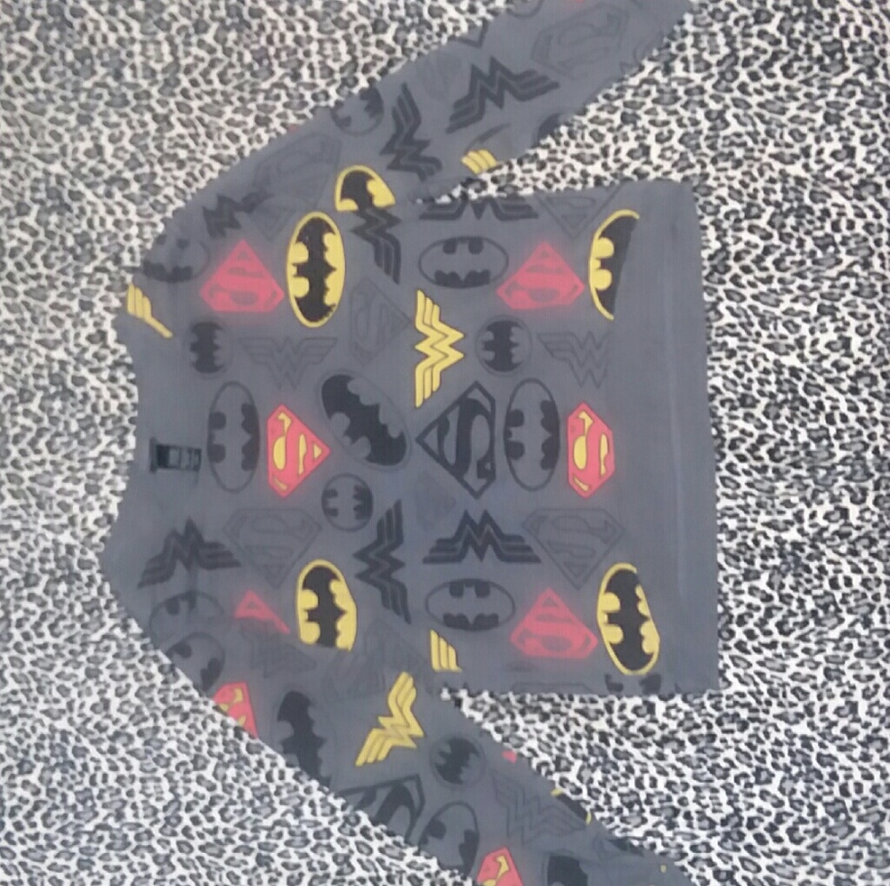 💥 Juniors DC Comic Long Sleeve